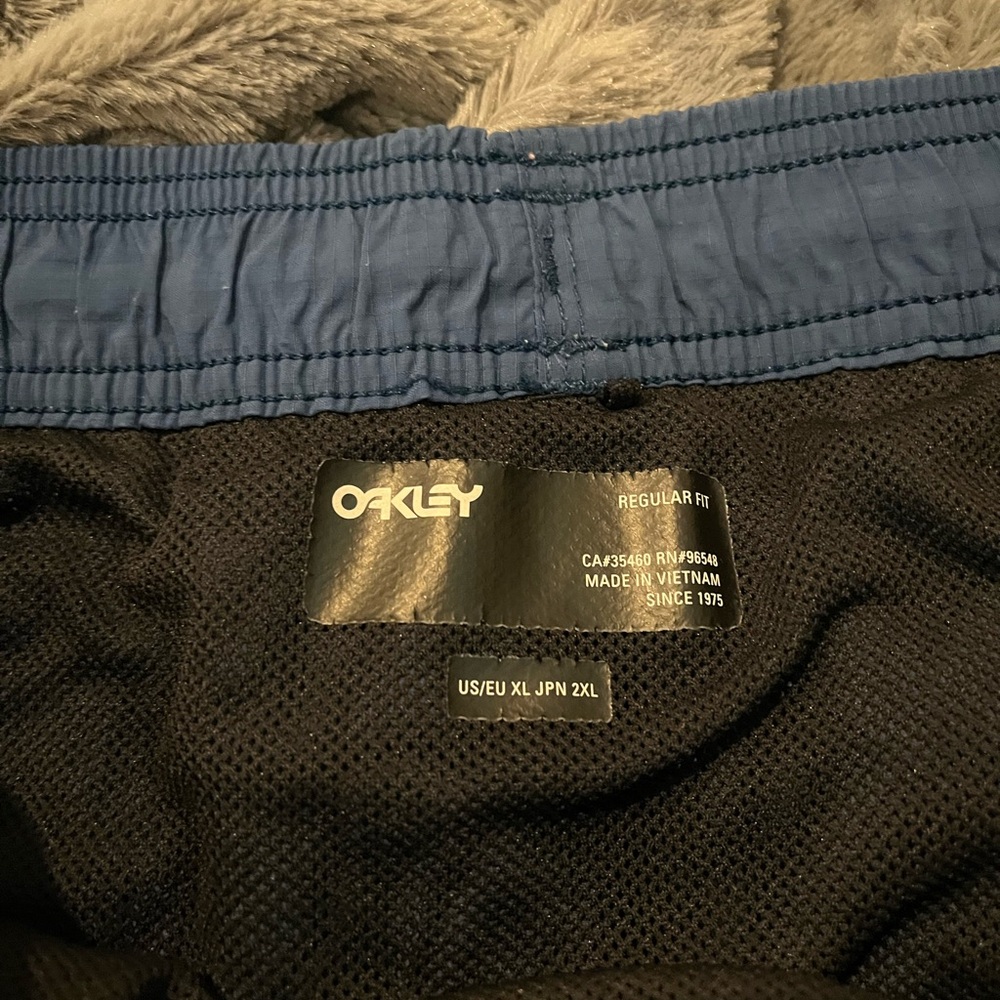 Oakley Blue Mens Standard All Day Beach Short Size XL - Picture 7 of 11